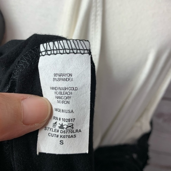 EUC Soprano Floral Mesh Detail Sleeveless Dress - Picture 7 of 7